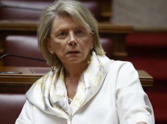 Έλενα Ακρίτα: «Έχω κάνει έκτρωση όταν ακόμα ήταν παράνομες, και τώρα την ίδια απόφαση θα έπαιρνα» – Η συγκλονιστική εξομολόγηση