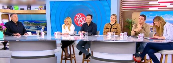 Πρωινό: Χαμός στο πλατό για την παρουσιάστρια που λέει όσα της λένε στο ακουστικό – Η αντίδραση του Λιάγκα