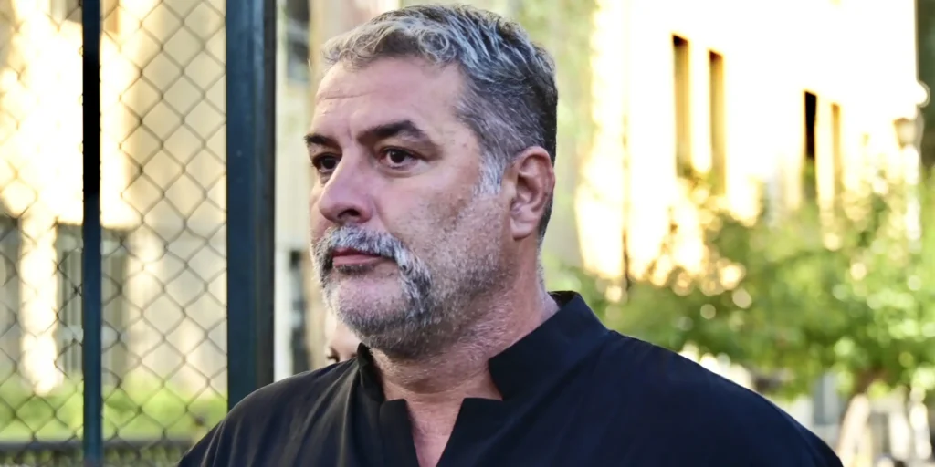 Ο Μπισμπίκης… ξέχασε το Λουτράκι – Παράπονα από φίλους και συγγενείς