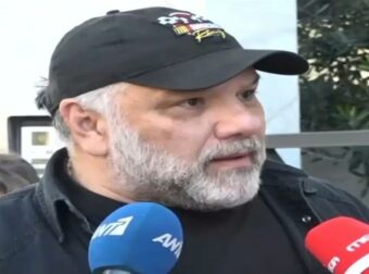 «Τόση αλητεία; Δε ντρέπεστε; Πιτσιρικάδες, νέοι άνθρωποι να κλέβετε…»: Έξαλλος μπροστά στις κάμερες ο Γρηγόρης Αρναούτογλου