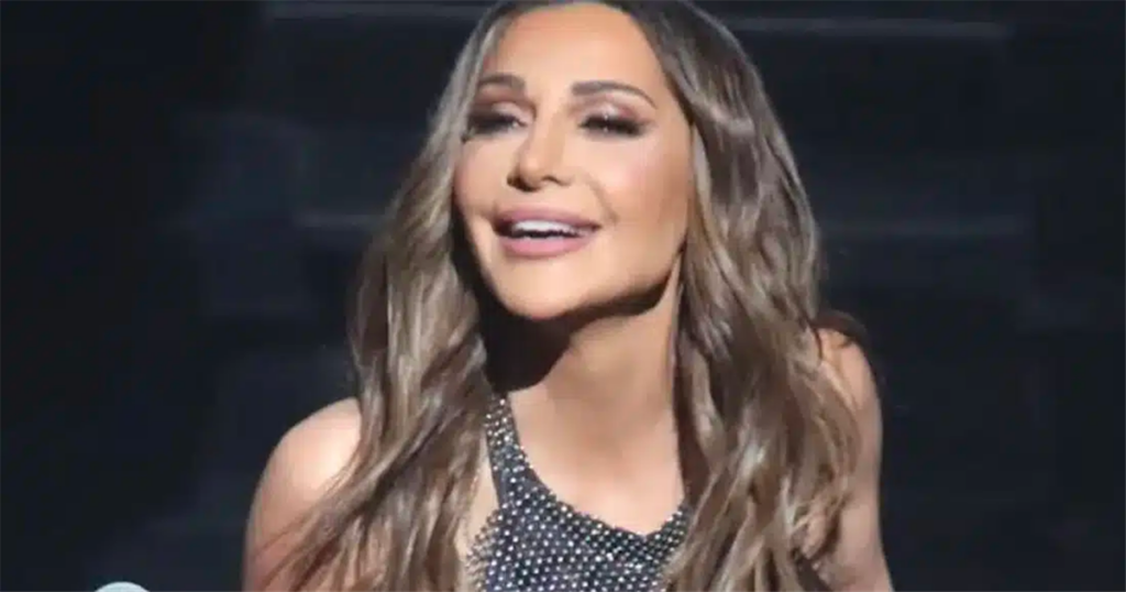 Η Δέσποινα Βανδή έδειξε στους θαυμαστές της τα νέα μαλλιά του γιου της με καφέ καρδιές