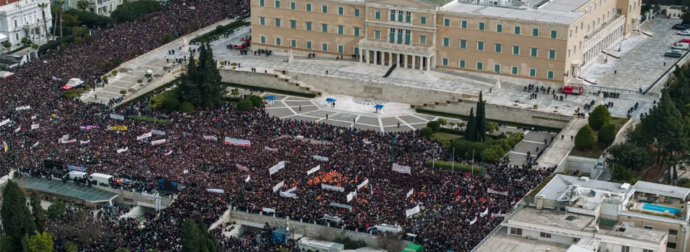 Τέμπη: Συλλαλητήρια σε όλη τη χώρα για την επέτειο της τραγωδίας, σε επιφυλακή 5.000 αστυνομικοί στην Αθήνα – Πώς θα κινηθούν τα Μέσα