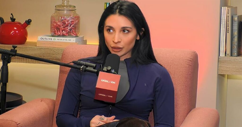 Η Dat Lilly για τον θάνατο των γονιών της: «Έφυγαν από τη ζωή σε 40 μέρες» – Η ζωή στο ίδρυμα και η ενηλικίωση