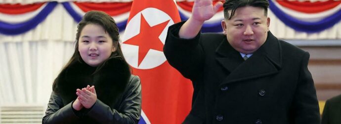 Ποια είναι η Κιμ Γιου Άε: Η έφηβη κόρη του Κιμ Γιονγκ Ουν που θα κυβερνήσει τη Βόρεια Κορέα