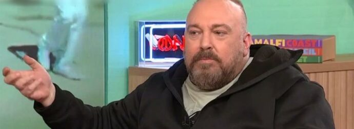 Γιώργος Αλκαίος: Η αποκάλυψη για την απομόνωση στη Μήλο – «Νόμιζαν ότι μου  ‘στριψε»