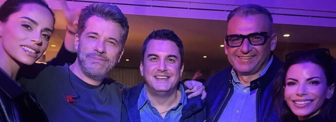 Γιώργος Λιάγκας: Με την Αντωνά στο live του Βαρθακούρη – Οι αναρτήσεις της Αντελίνας