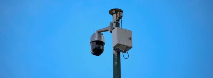 Κάμερες τεχνητής νοημοσύνης στους δρόμους: Χιλιάδες παραβάσεις σε λίγες εβδομάδες – Η Αθήνα στην εποχή της «έξυπνης» επιτήρησης