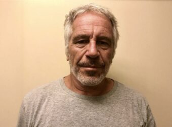 Αυτά είναι τα θύματα του Epstein: Τι δείχνει η νέα δημοσιοποίηση των αρχείων και γιατί ανοίγουν ξανά την υπόθεση