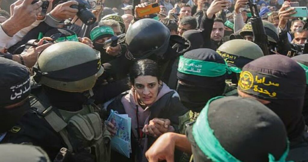 «Με κακοποιούσαν σχεδόν κάθε μέρα»: Η μαρτυρία Ισραηλινής ομήρου μετά από 482 ημέρες αιχμαλωσίας στη Γάζα