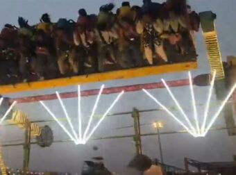 Νέα τραγωδία σε λούνα παρκ: Κατέρρευσε παιχνίδι – Τουλάχιστον ένας νεκρός που βρισκόταν κάτω από το παιχνίδι και 13 τραυματίες (video)