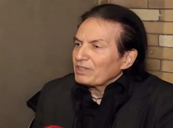 Πασχάλης: «Κι αν βάφω τα μαλλιά μου, θα σας δώσω λογαριασμό;»