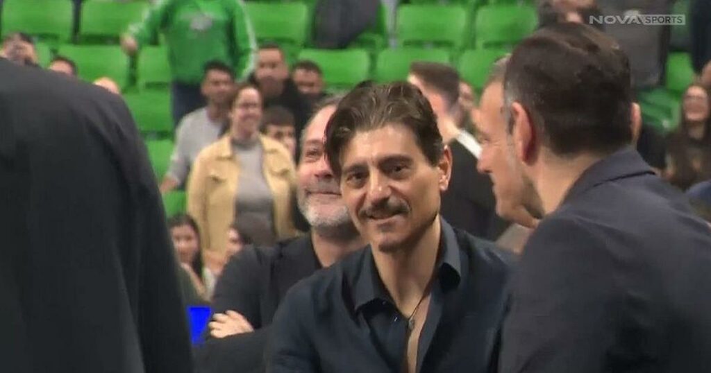 Η εντυπωσιακή ξανθιά γύρισε στο ΟΑΚΑ και την postαρε και ο Γιαννακόπουλος