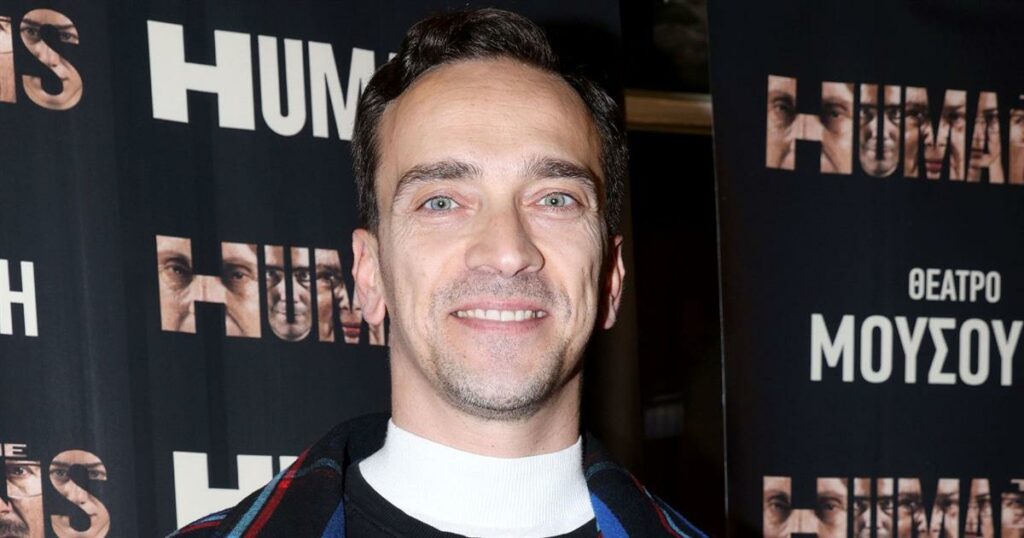 Δημήτρης Σαμόλης: Συγκλονίζει ο ηθοποιός – «Πάθαινα κρίσεις πανικού στα δικαστήρια της Ευελπίδων»