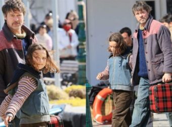 Μόλις το μάθαμε: Ποιο είναι το κορίτσι που βλέπουμε σε όλες τις φώτο του Μπραντ Πιτ στην Ύδρα; Το μυστήριο με την ηλικία της και που αλλού την έχουμε δει