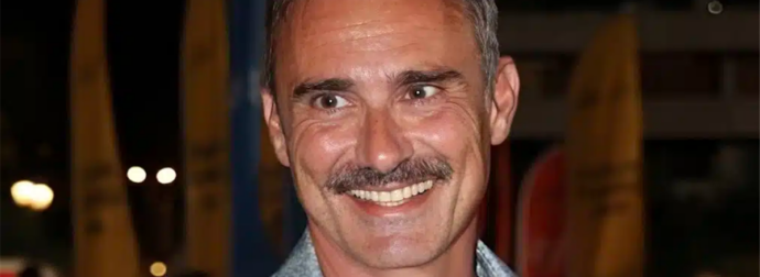 Παντρεύτηκε τον σύντροφό του ο Γιώργος Καπουτζίδης – Η βέρα που «άναψε φωτιές»