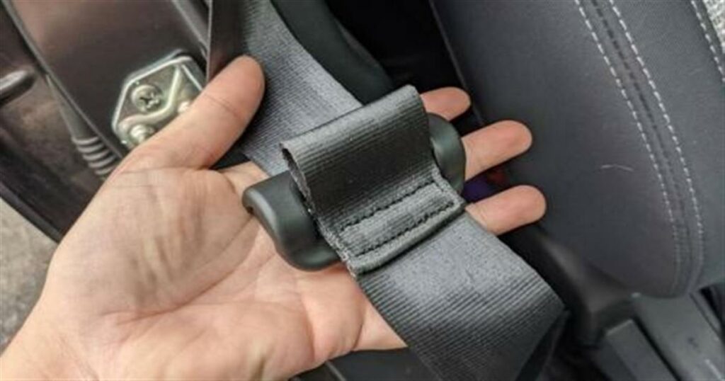 Το κρυφό κουμπί στο αυτοκίνητο που λειτουργεί ως έκτακτη ανάγκη και σώζει ζωές