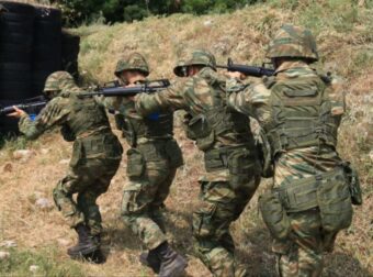 Επιστράτευση στην Ελλάδα: Ποιοι καλούνται πρώτοι – Πως θα σε ειδοποιήσουν – Οι ηλικίες και τι προβλέπει ο νόμος