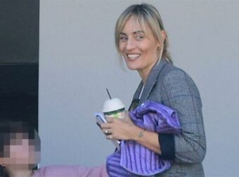 Ελεονώρα Μελέτη: Η φωτογραφία με τη μητέρα της, τη γιαγιά της και την κόρη της και το μήνυμα για την Παγκόσμια Ημέρα της Γυναίκας