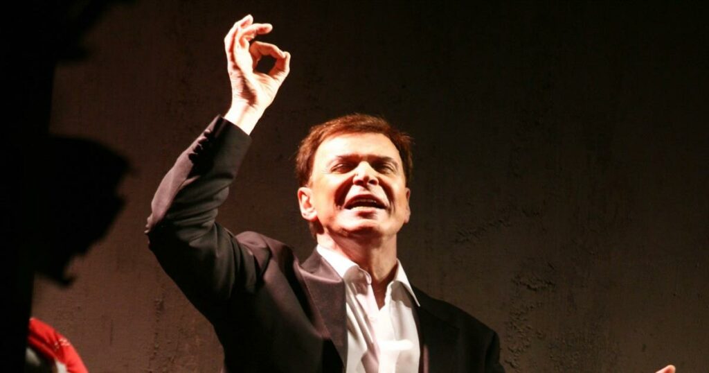 Γιώργος Μαρίνος: Αυτή ήταν η επιθυμία που είχε για την κηδεία του