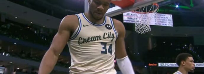 Γιάννης Αντετοκούνμπο: Εντάσεις στο τελευταίο παιχνίδι με τους Χοκς – Του επιβλήθηκε ποινή (Βίντεο)