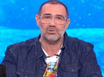 Κανάκης: Με δάκρυα στα μάτια στο κλείσιμο της εκπομπής – «Γ@μώτο αυτός ο κόσμος δεν πρόκειται να αλλάξει ποτέ»