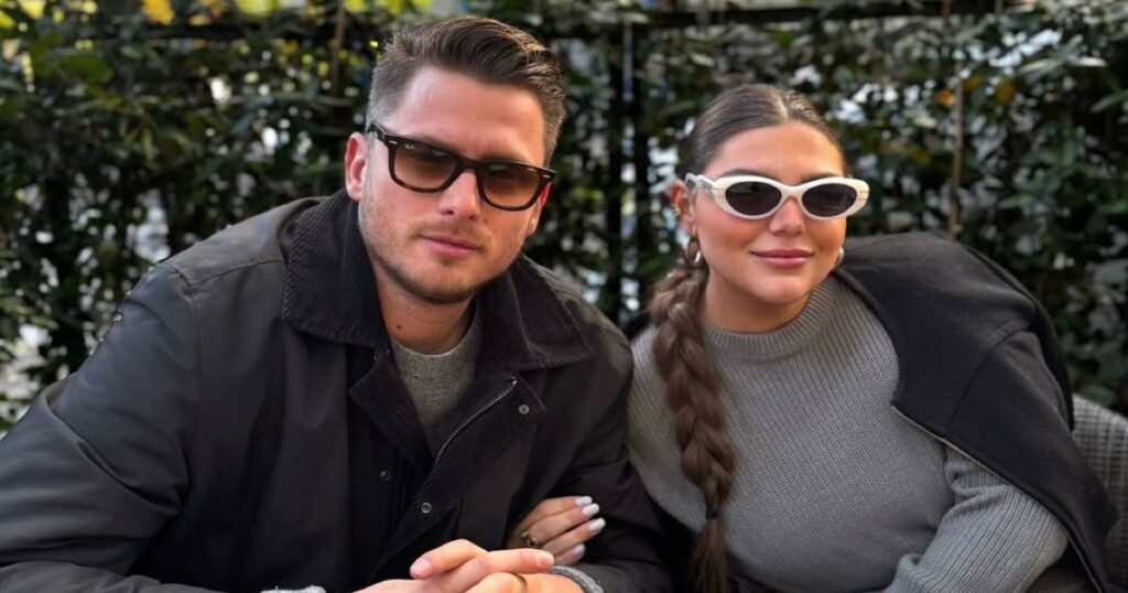 Δανάη Μπάρκα: Η νέα κοινή φωτογραφία με τον σύντροφό της, Φάνη, σε βραδινή τους έξοδο