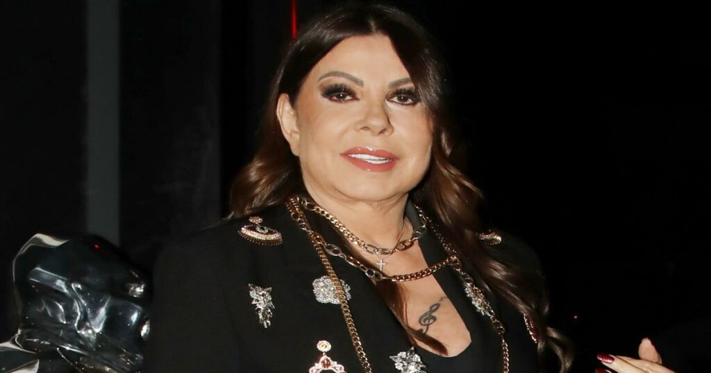 Άντζελα Δημητρίου για τον γιο της: «Είμαι οκτώ χρόνια μόνη μου. Δεν πιστεύω πλέον στον έρωτα…»