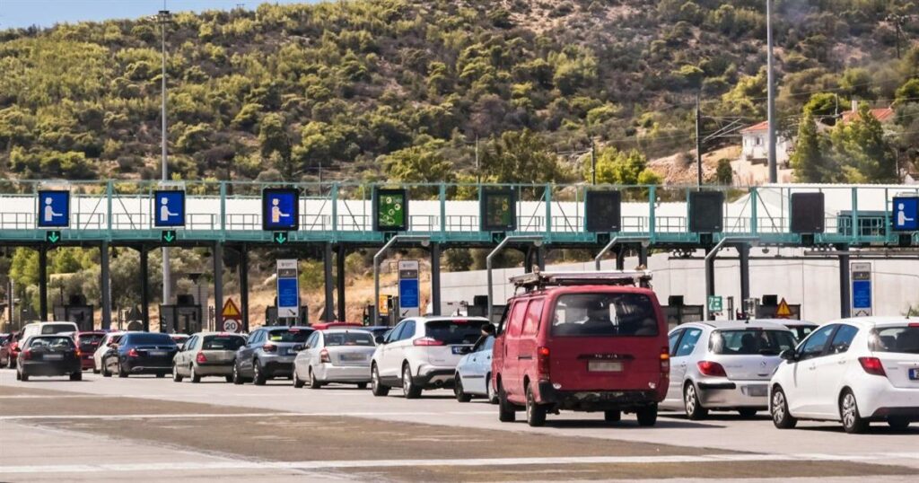 Ακριβό το Πάσχα φέτος: «Φωτιά» σε καύσιμα και διόδια – Πόσο κοστίζουν τα ταξίδια από Αθήνα σε όλη την Ελλάδα