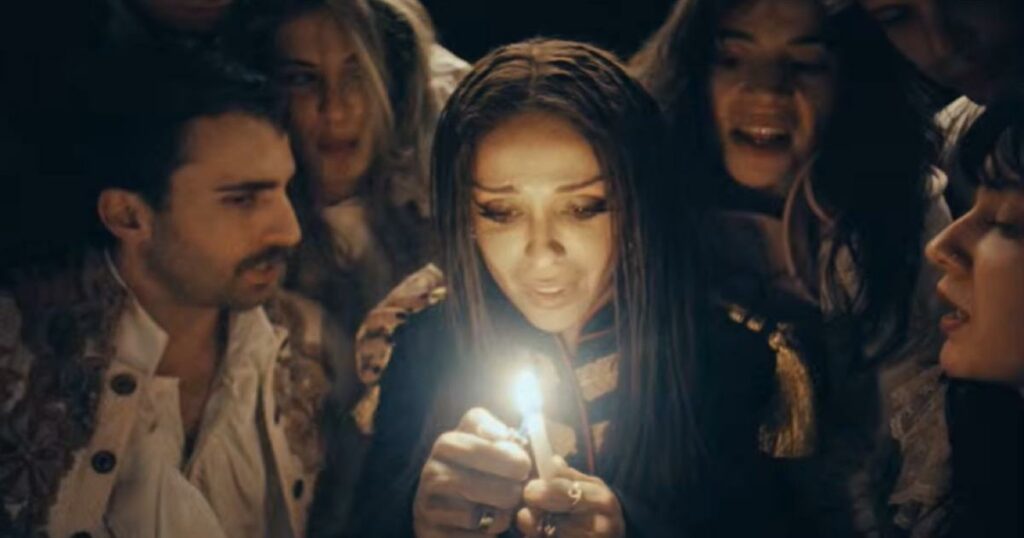 Ελένη Φουρέιρα: Το ανατριχιαστικό videoclip για τα γενέθλιά της, «Χρόνια Πολλά» (Βίντεο)