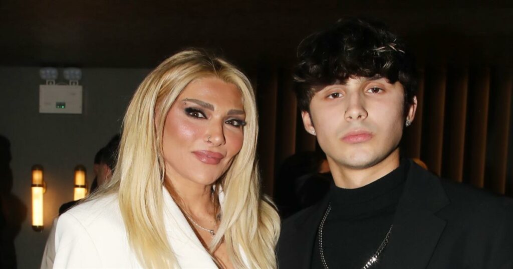 Ηλιάδη: Συγκινεί για τον γιο της, Μπάμπη – «Έχει καταλάβει τι έχω περάσει για να τον μεγαλώσω»