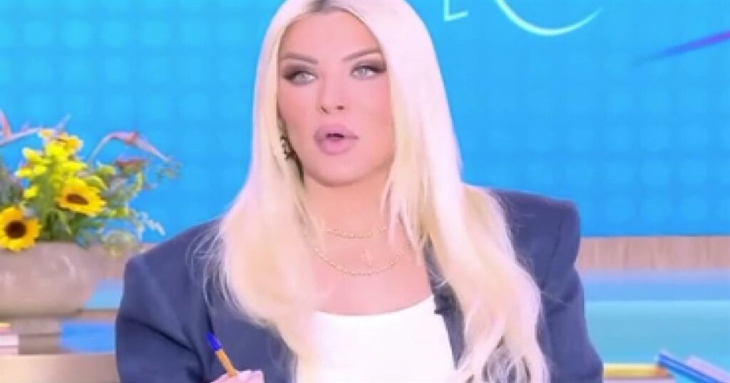 Κατερίνα Καινούργιου: «Μου έγραψε “έχω στην τράπεζα δέκα εκατομμύρια, και θέλω να στα αφήσω”»