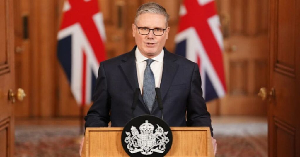 Κιρ Στάρμερ: Οι βάσεις μας στην Κύπρο δεν θα χρησιμοποιηθούν από τις ΗΠΑ – Η Χεζμπολάχ εκτόξευσε τα drones