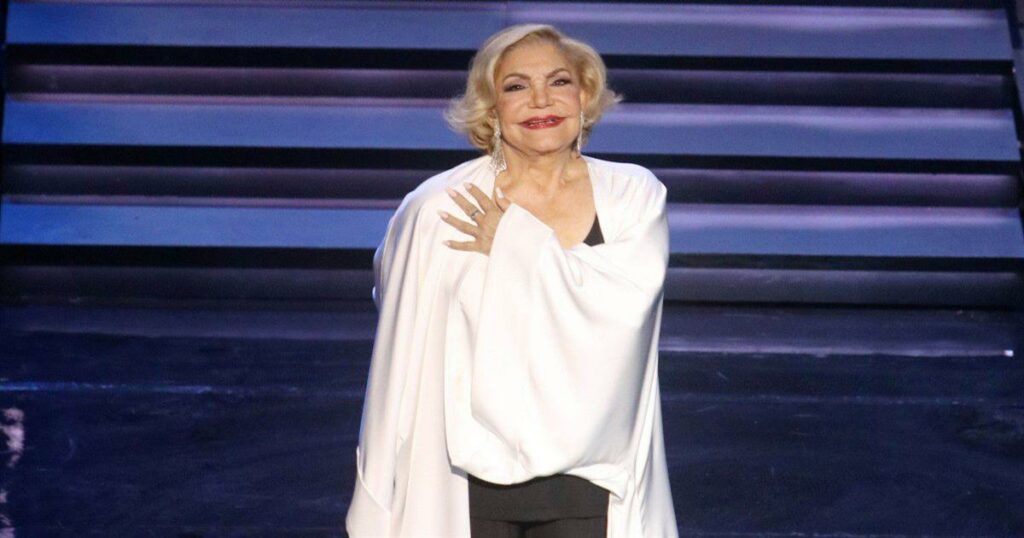 Μαρινέλλα: Τα 3 μοναδικά άτομα που την έβλεπαν – Ο λόγος που δεν επέτρεπαν σε κανέναν άλλον