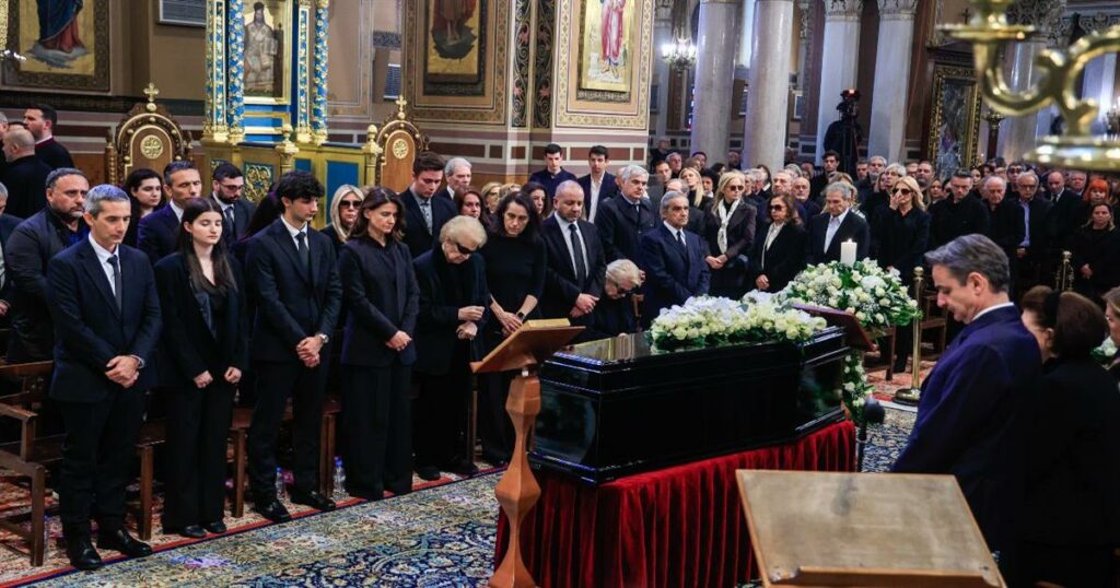 Κηδεία Μαρινέλλα: Η Ελλάδα αποχαιρετά τη θρυλική Κυριακή Παπαδοπούλου – Παρών ο Κυριάκος Μητσοτάκης