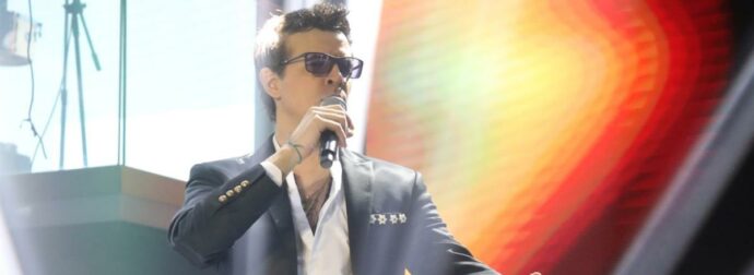 Νίνο: Περιπέτεια υγείας για τον τραγουδιστή – Ακυρώνει την αποψινή εμφάνισή του