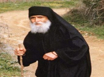 «Έρχεται το τέλος για την Ελλάδα…»: Επιβεβαιώνεται η προφητεία σoκ του Αγ.Παΐσιου;