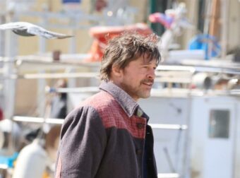 Μπραντ Πιτ: Αυτό είναι το ιστορικό ξενοδοχείο που θα πραγματοποιήσει γυρίσματα στην Νέα Μάκρη (Φωτογραφίες)