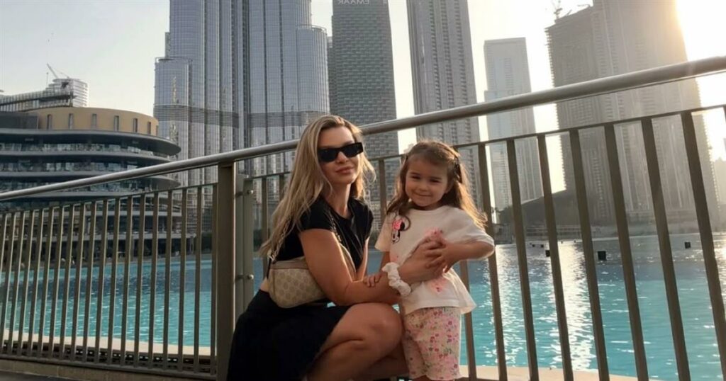 Πωλίνα Νιάρχου: Ακυρώθηκε ξανά η πτήση της μετά από νέα επίθεση στο Ντουμπάι – «Δεν παλεύεται άλλο»