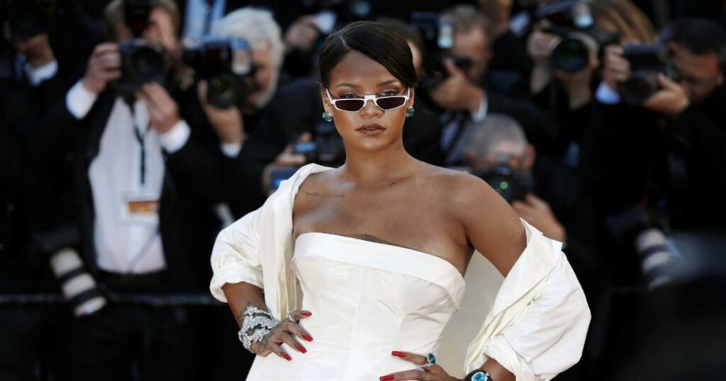 Rihanna: Γυναίκα πυροβολούσε το σπίτι της και σφαίρα διαπέρασε τοίχο – Συνελήφθη από τις Αρχές