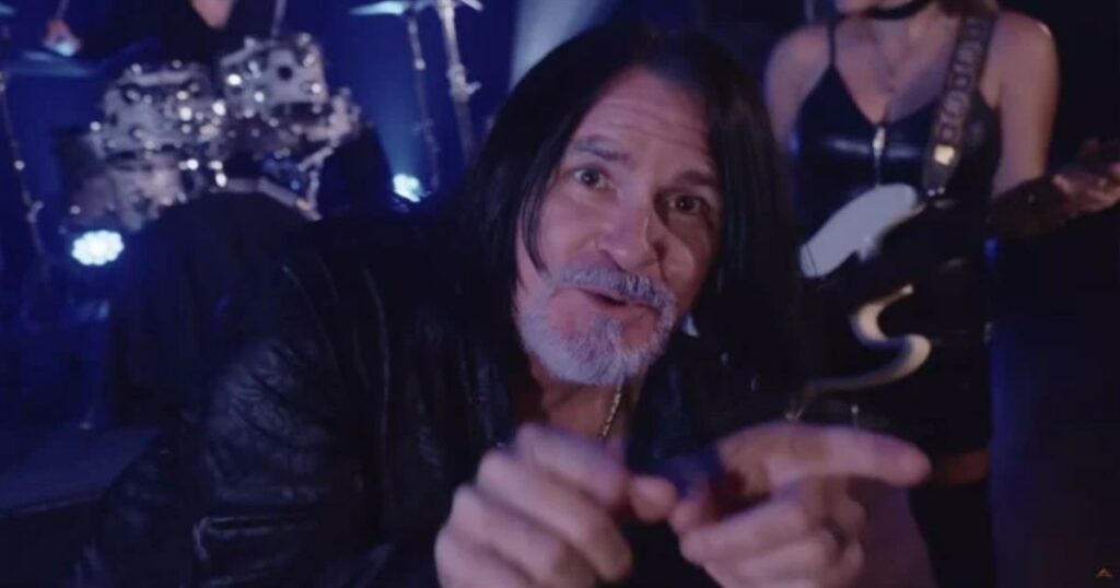 Τόμι Ντε Κάρλο: Πέθανε ο τραγουδιστής των Boston – Eίχε καρκίνο στον εγκέφαλο