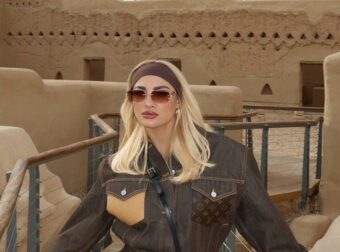 Ιωάννα Τούνη: «Ζούμε σε καιρούς που μας δοκιμάζουν, μας θυμώνουν και μας πληγώνουν»