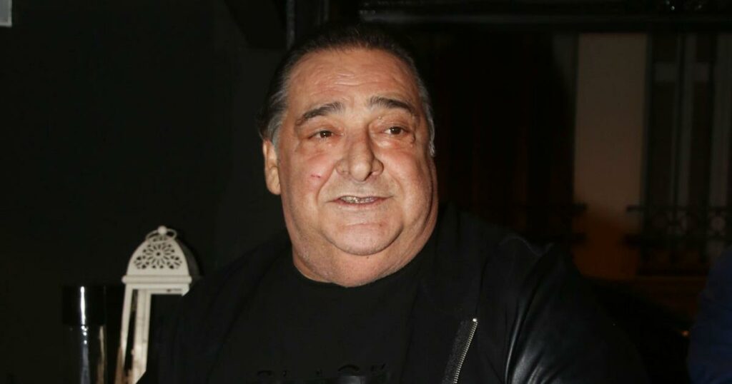 Βασίλης Καρράς: Διέρρευσε το νέο του ακυκλοφόρητο τραγούδι 2,5 χρόνια μετά τον θάνατό του (Βίντεο)