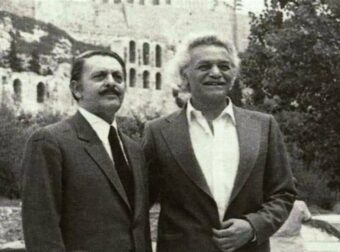 Σαν σήμερα, 30 Απριλίου 2011: “Έφυγε” ο Λάκης Σάντας, ο άνθρωπος που κατέβασε τη σβάστικα από την Ακρόπολη