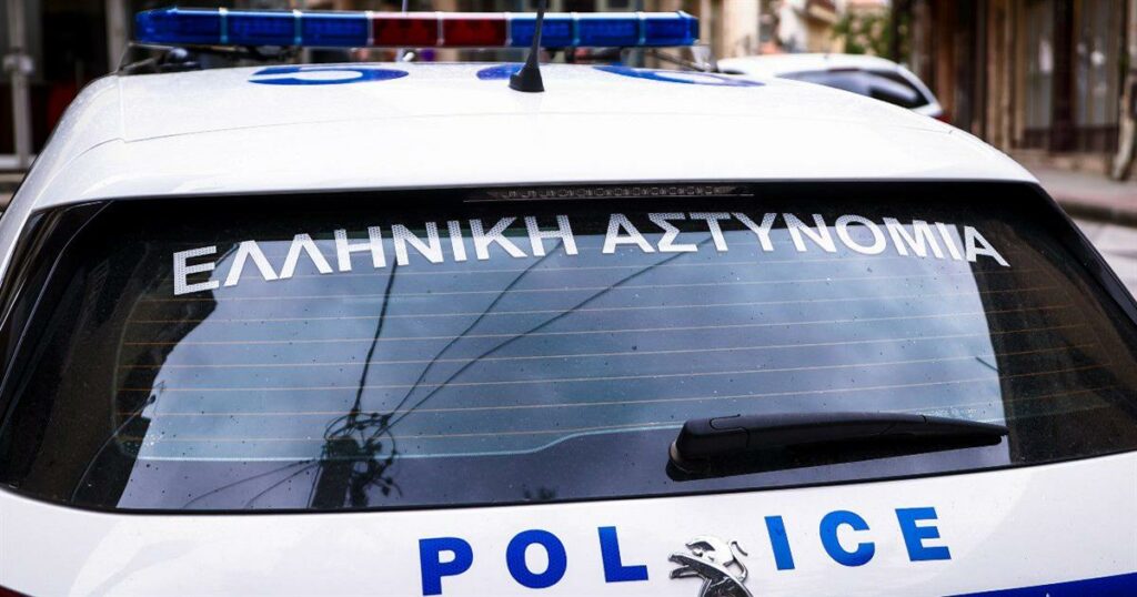 Έσκασε μόλις: Συνελήφθη πασίγνωστος ράπερ στην Κοζάνη – Ο λόγος