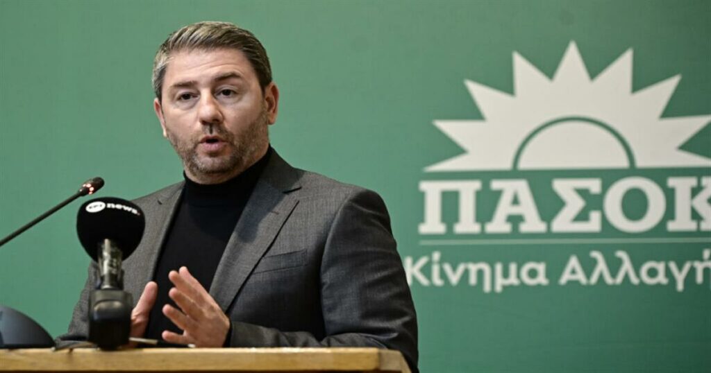 EKTAKTH ΜΕΤΑΓΡΑΦΗ “ΒΟΜΒΑ” ΑΝΔΡΟΥΛΑΚΗ: ΑΝΑΚΟΙΝΩΝΕΙ ΤΟ ΠΡΟΣΩΠΟ ΠΟΥ ΚΑΝΕΙΣ ΔΕΝ ΗΘΕΛΕ ΝΑ ΑΚΟΥΣΕΙ ΣΤΟ ΠΑΣΟΚ