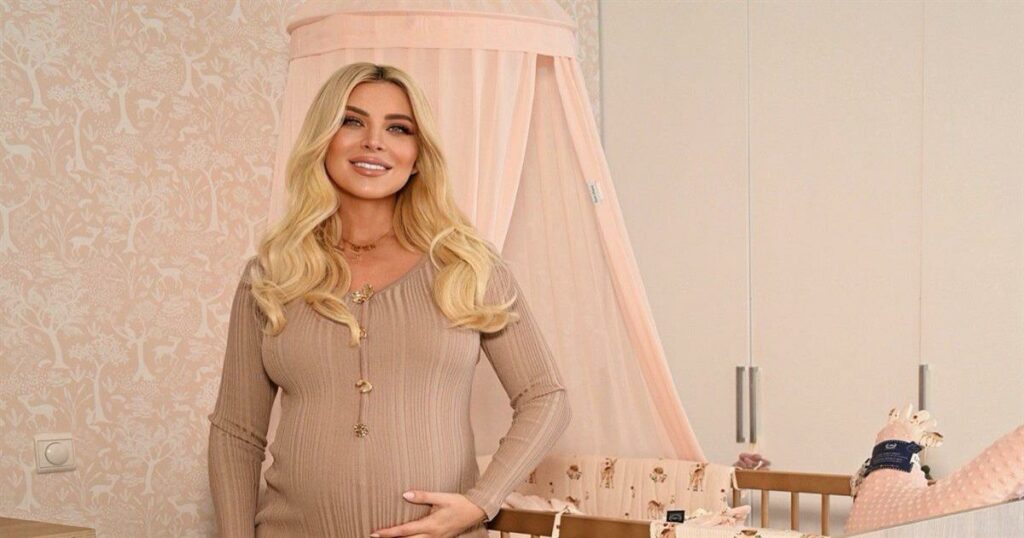 Κατερίνα Καινούργιου: Ο σοβαρός λόγος που την οδήγησε να γεννήσει νωρίτερα!