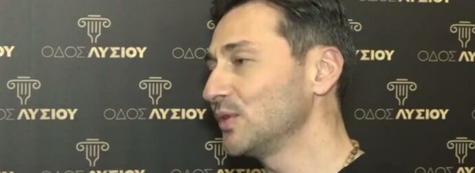 Πάνος Καλίδης: Ξέσπασε μπροστά στις κάμερες για το περιστατικό με τον μουσικό του – «Στις δουλειές σας εσείς μιλάτε στην καθαρεύουσα;»