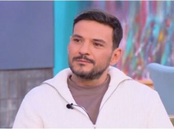 Ο Κώστας Τσούρος έπαιξε μπουνιές με φίλο του μέσα σε club στην Νάξο (video)