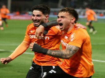 Κυπελλούχος Ελλάδας ο ΟΦΗ μετά από 39 χρόνια! Πήρε παλικαρίσια νίκη 3-2 επί του ΠΑΟΚ στην παράταση