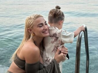 Ιωάννα Τούνη: Ο Πάρης κάνει πιλάτες μαζί της και κλέβει την παράσταση – Τα απολαυστικά βίντεο που ανέβασε